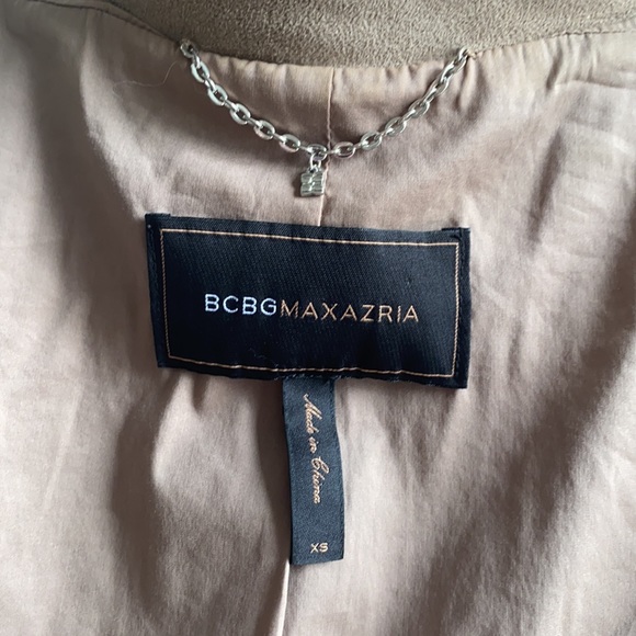 BCBG Maxazria Faux Suede Khaki Vest - Picture 8 of 12